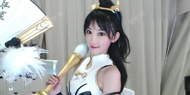 剑侠情缘白色情人节公众号盖楼活动的回复关键词是什么？如何参与活动获得奖励？