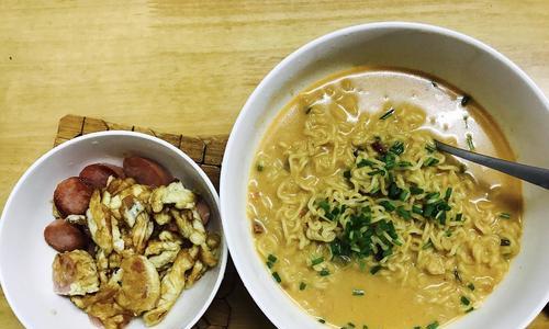 泡面温泉路线怎么走？史小坑的黑暗料理泡面温泉如何到达？
