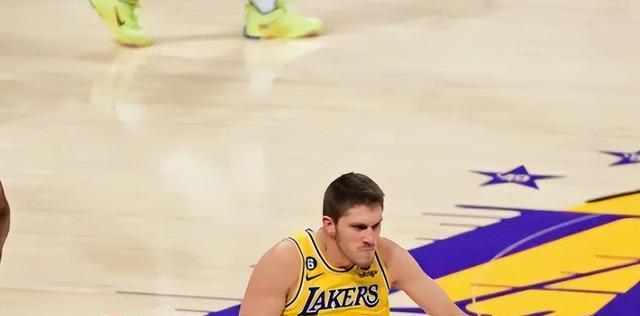 最强NBA安德森怎么样？C安德森的属性和能力如何详解？