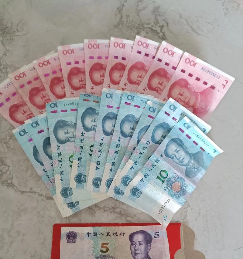 魔兽世界中队长佩琳的表现如何？有哪些特点？